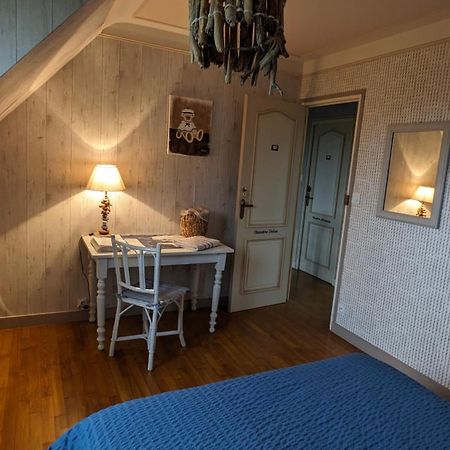 Les Chambres De Kerchelgen Saint-Sauveur  Eksteriør bilde